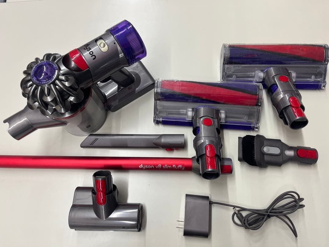 Dyson V8 SlimFluffy スティッククリーナー 可動品・ヘッド2個 Dyson V8 Slim Fluffy Extra ニッケル/アイアン/ブルー SV10KEXTBU