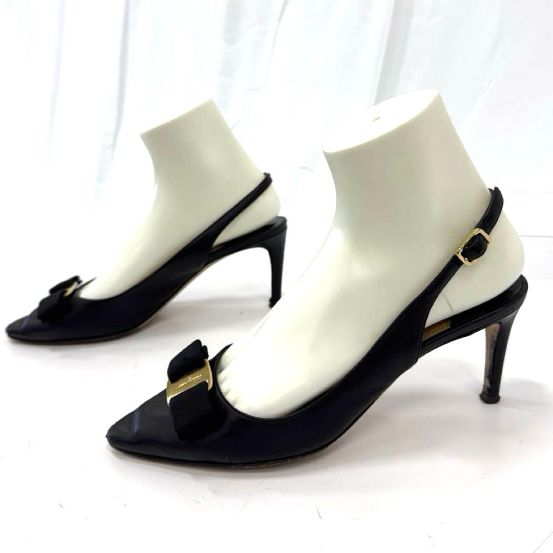 フェラガモ✨ヴァラ リボン パンプス スリングバック 23-23.5cm - メルカリ