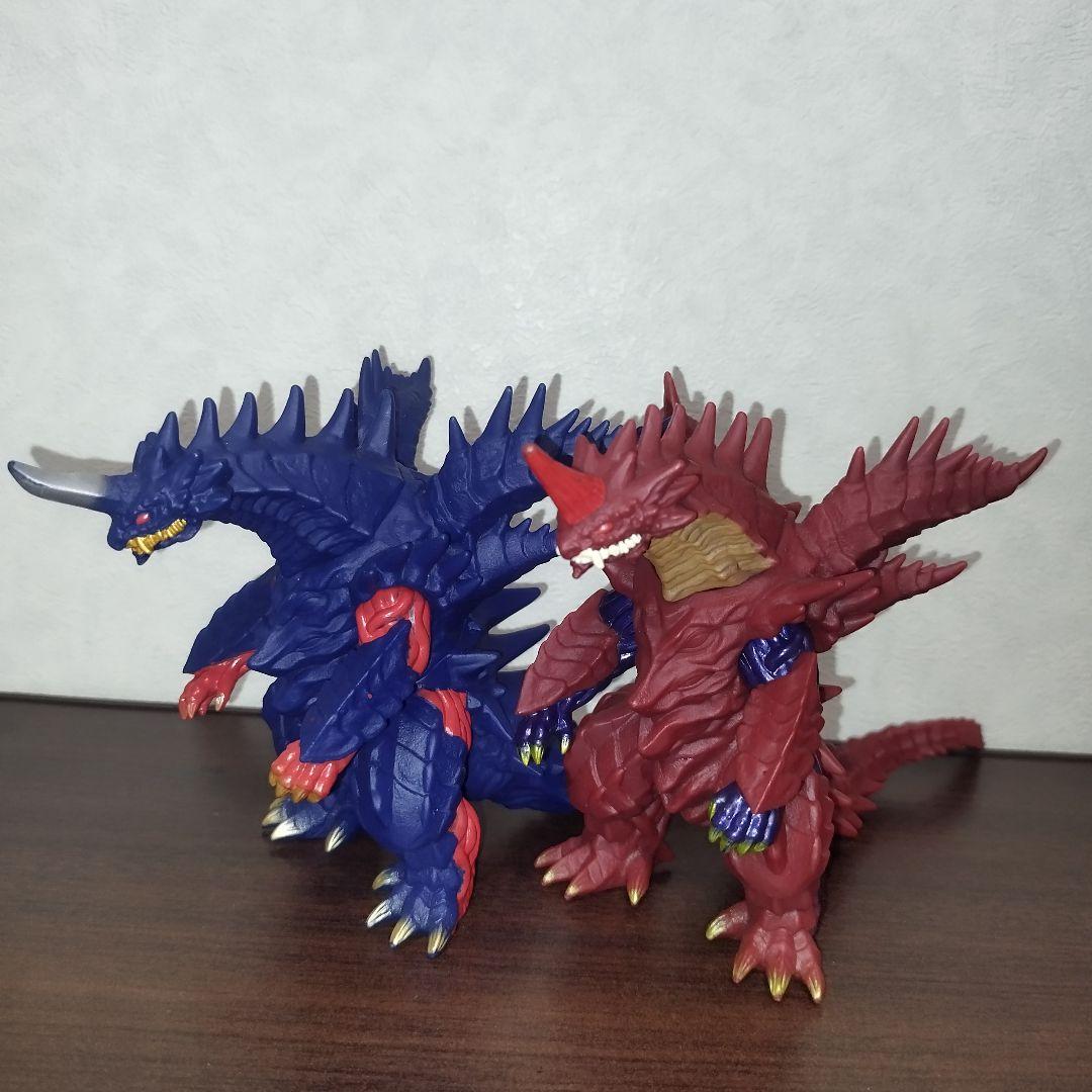 マガオロチ メツオロチ 500シリーズ ウルトラ怪獣シリーズ - メルカリ