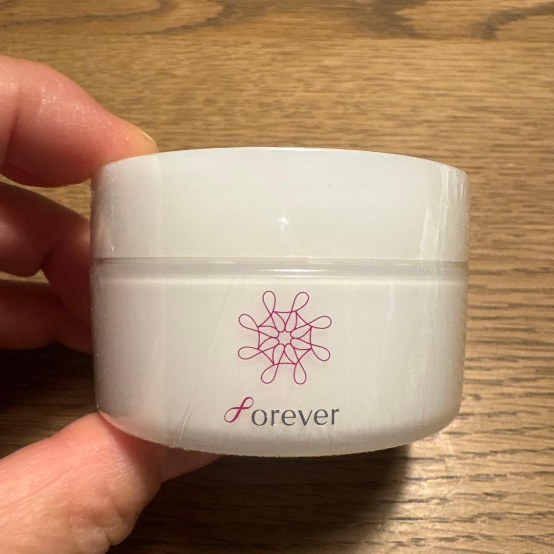 Forever クリスタルGDゲル　保湿クリーム　保湿ゲル