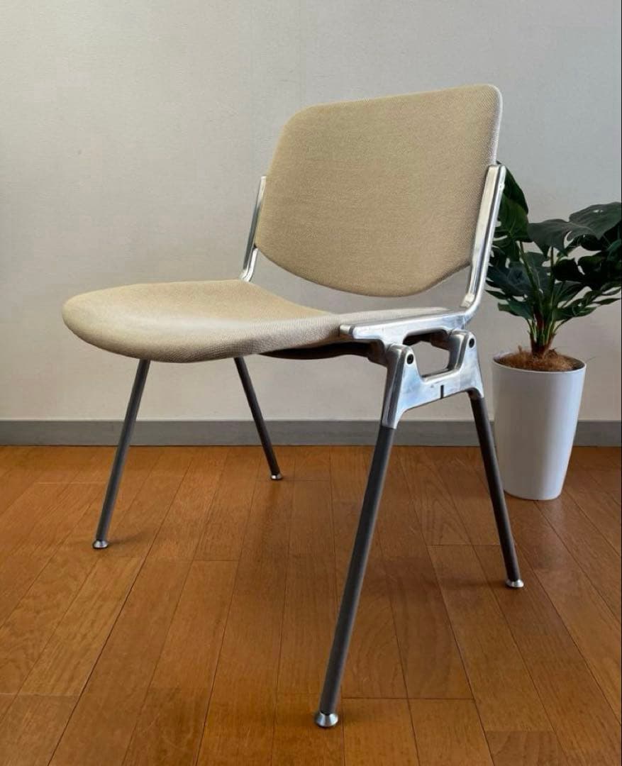 イタリア ヴィンテージ カステリチェア ② スタッキング ミッド