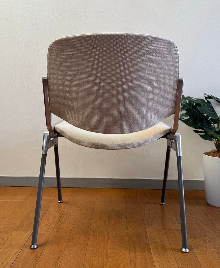 イタリア ヴィンテージ カステリチェア ② スタッキング ミッド