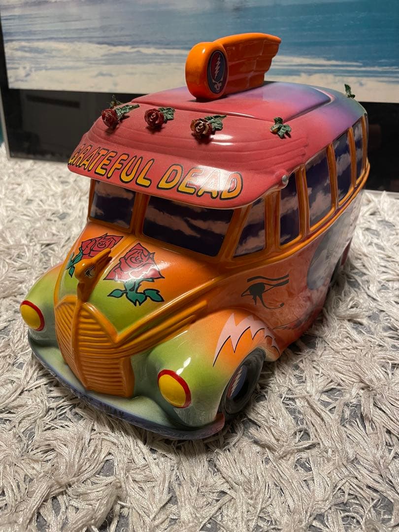 Mです。Grateful Dead グレイトフルデッド クッキージャーバス