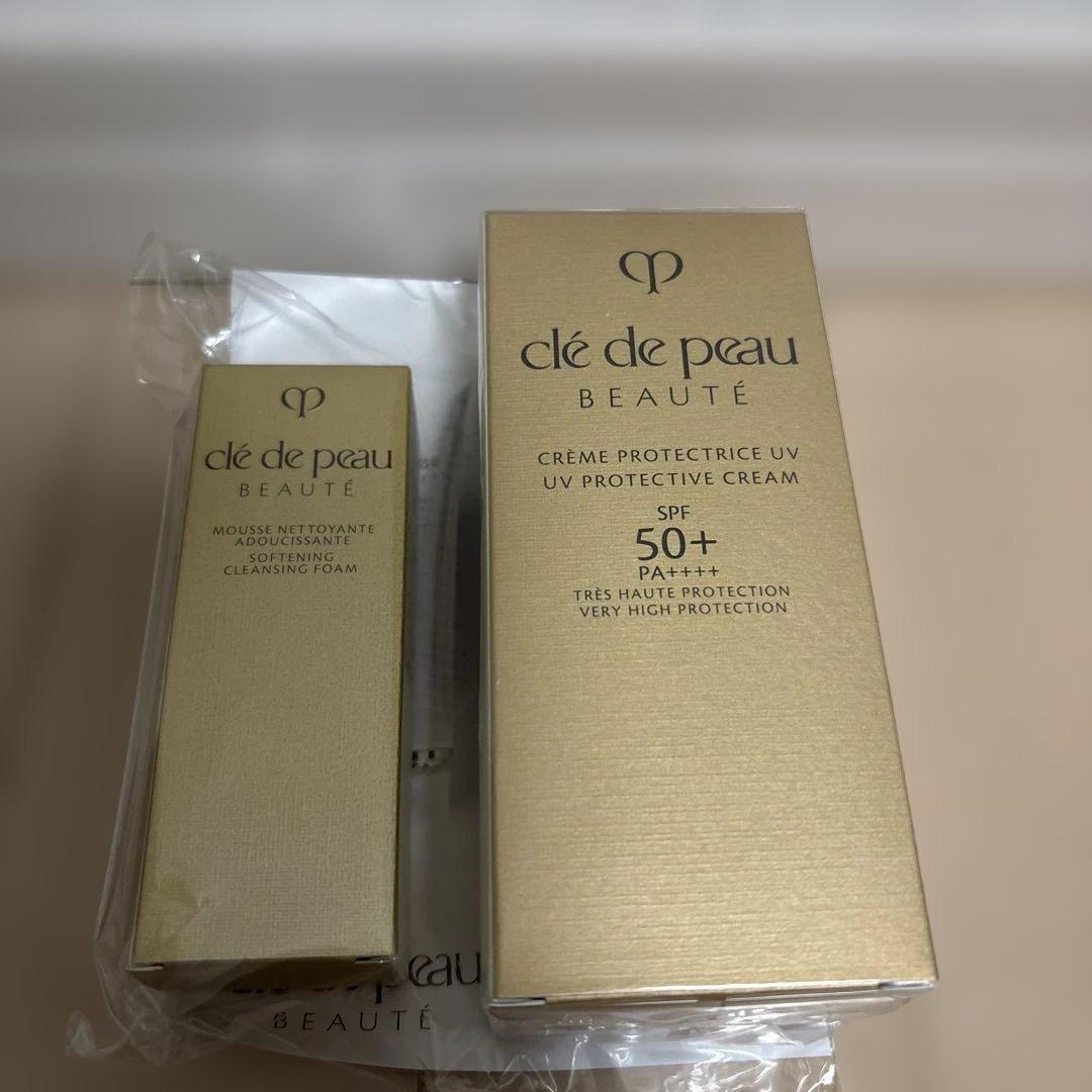 未開封clé de peau BEAUTÉ クリームUVn50+