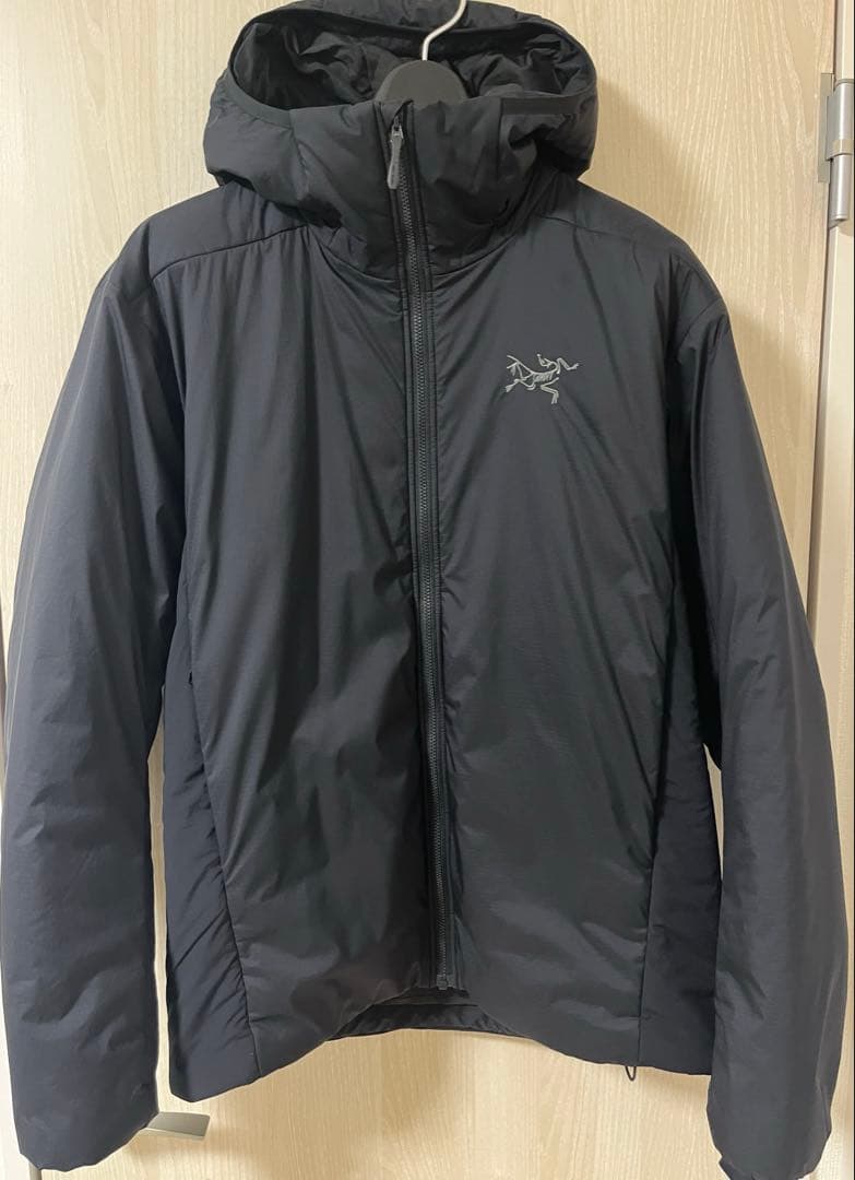【極美品】AW25 アークテリクス アトムSVフーディ