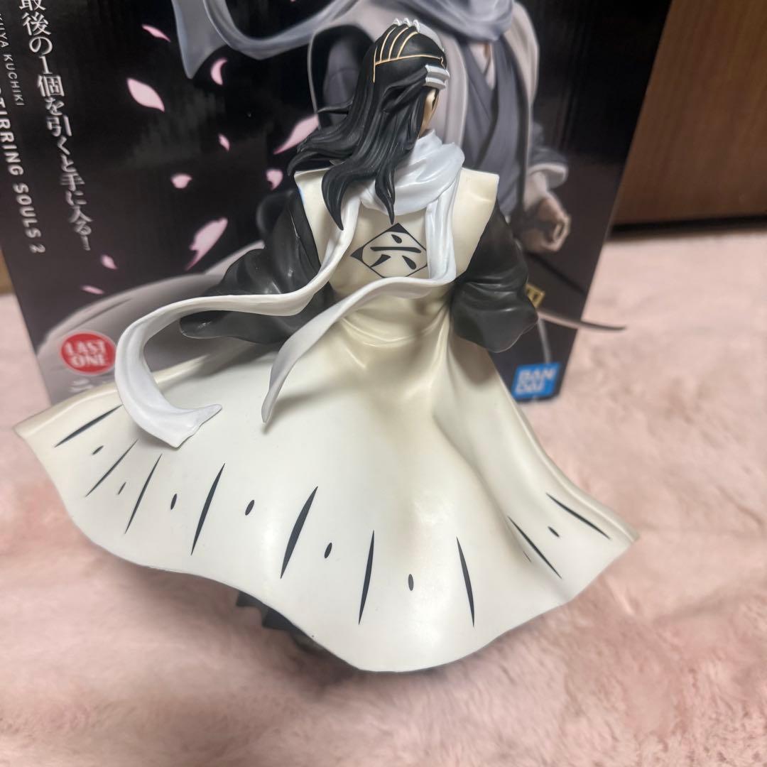 一番くじ BLEACH ラストワン 朽木白哉 フィギュア - メルカリ
