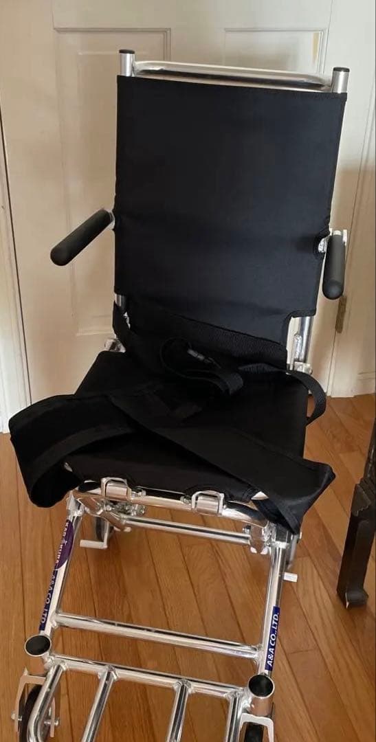 車椅子 折りたたみ