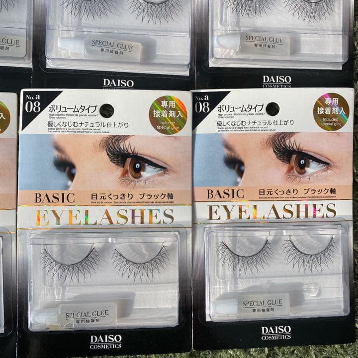 ザ・ダイソー つけまつげ a08 ボリュームタイプ　入手困難　レア