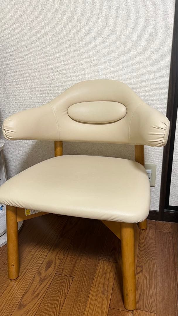 Combi エンジェルチェア 授乳椅子　授乳チェア