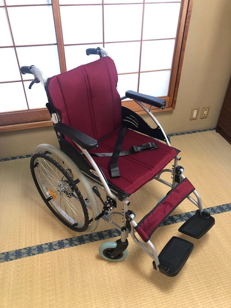 ケアテックジャパン　自走式車椅子　CA-15SU