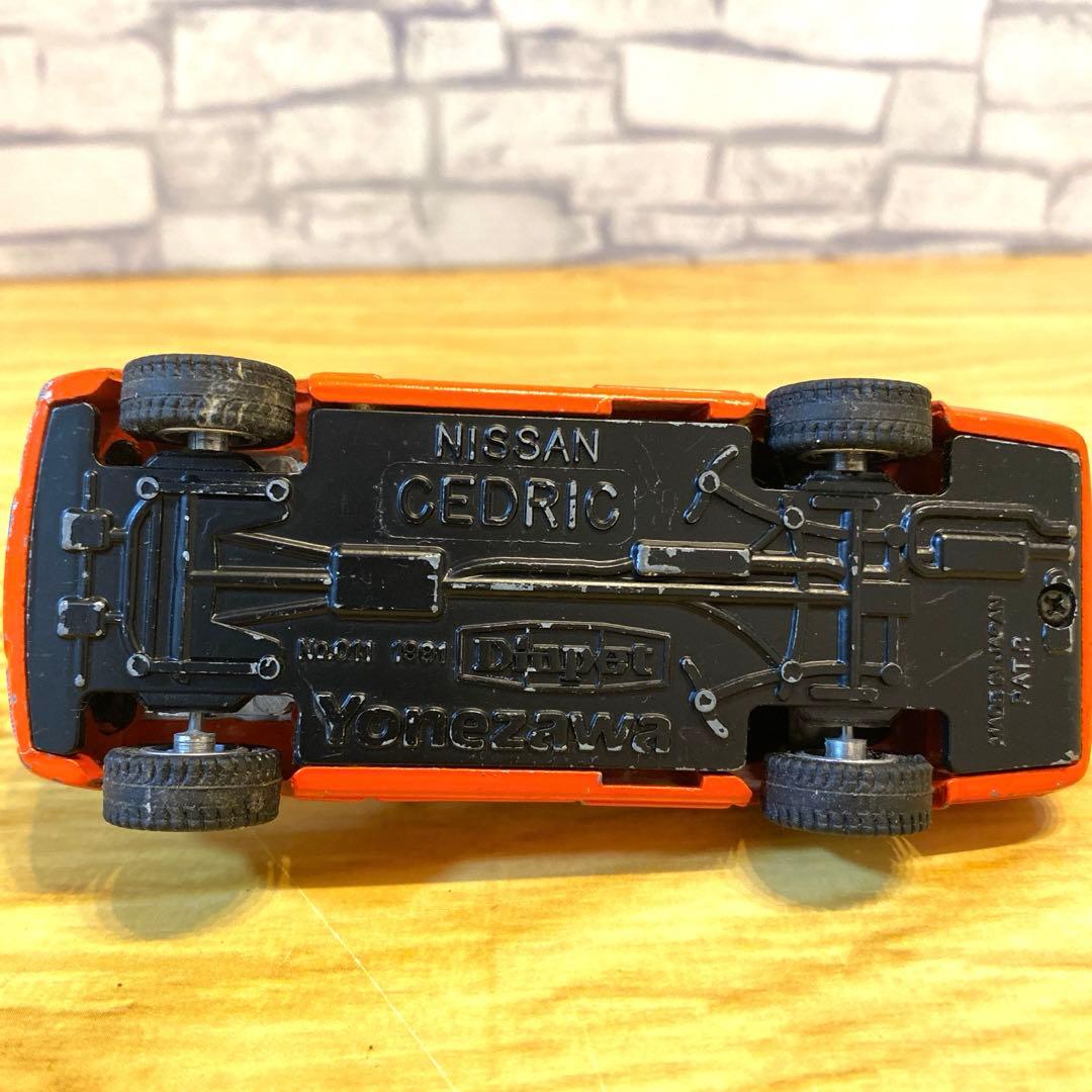 ヨネザワ ミニカー ダイヤペット タクシー ニッサン セドリック 当時物