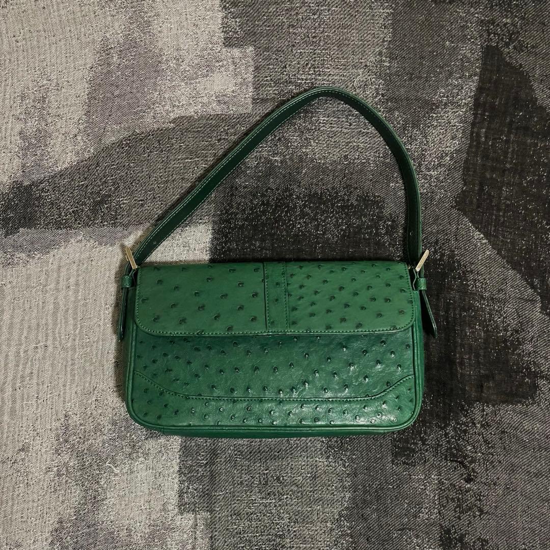 オーストリッチ グリーンハンドバッグ - メルカリ
