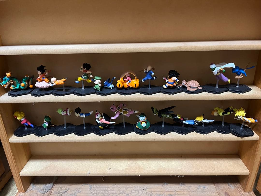 ドラゴンボール背表紙フィギュア