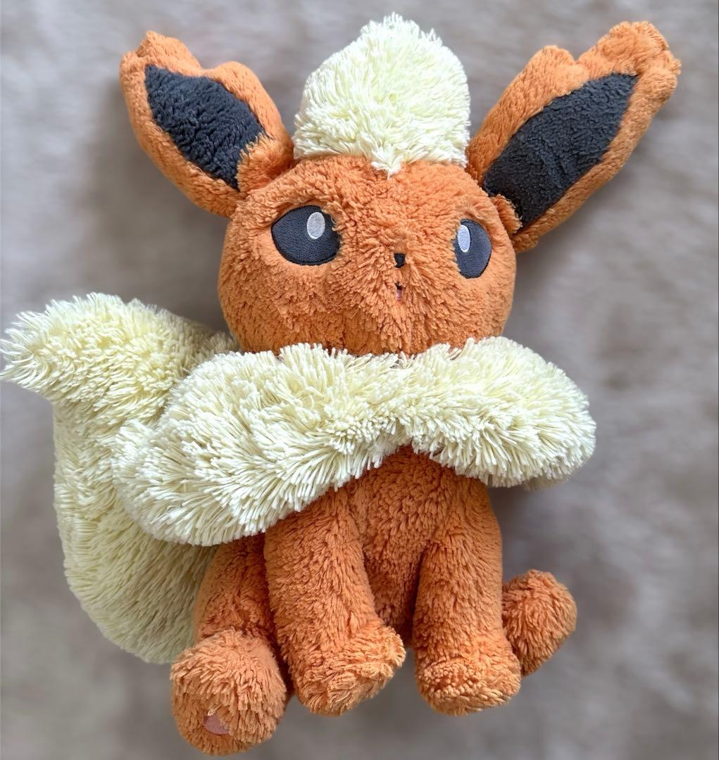 熊*直様 ブースター ふわふわ抱きぬいぐるみ ポケモンセンター 限定