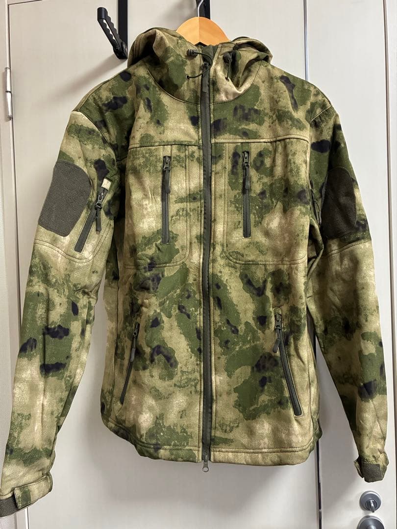 超お買得　未使用保管品ロシア軍北朝鮮軍仕様迷彩ソフトシェルジャケット軽量堅牢極暖 陸上自衛隊 迷彩ソフトシェルジャケット《PX品・新品自衛隊JGSDF陸自