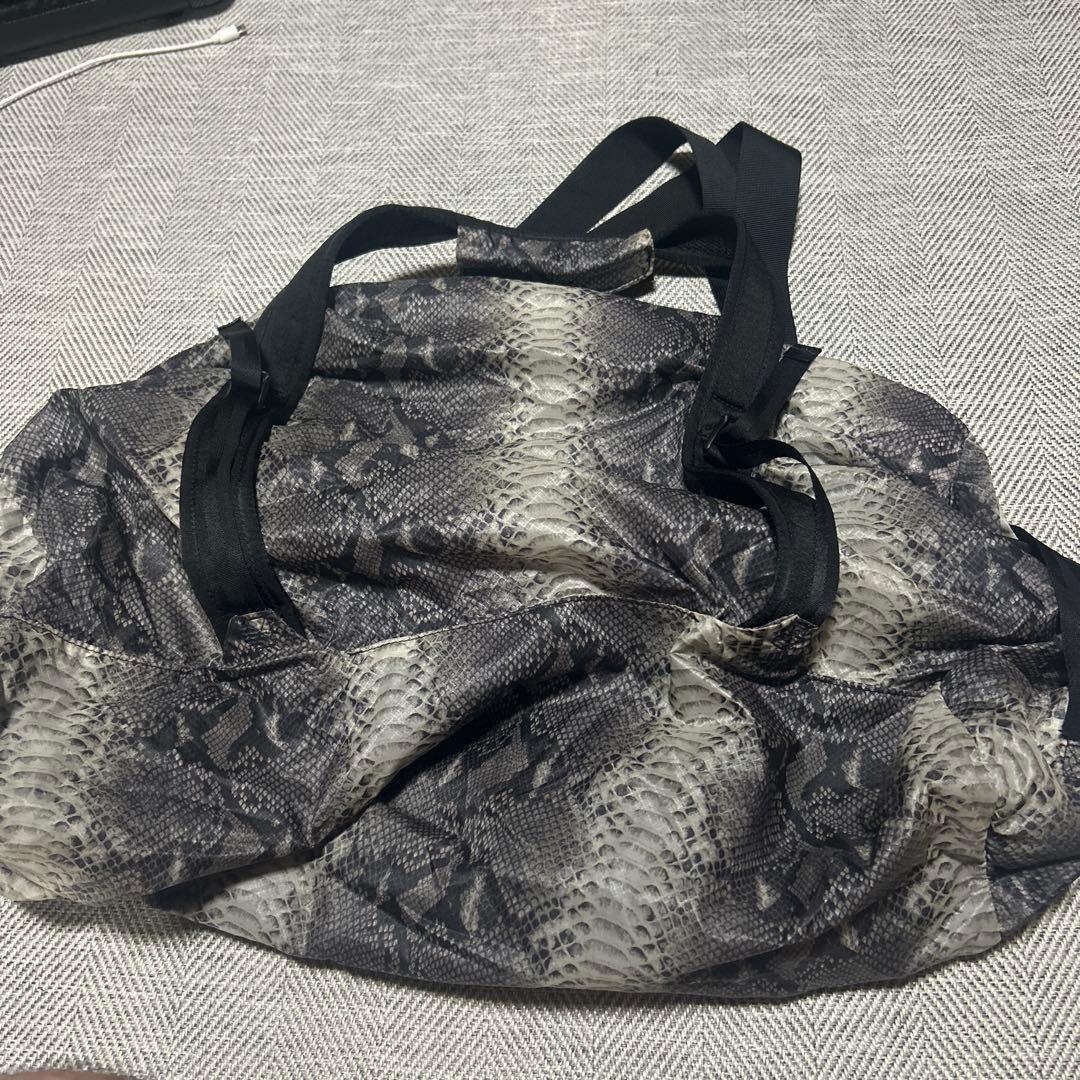 THE NORTH FACE Supreme ボディバッグ ヘビ柄 - メルカリ