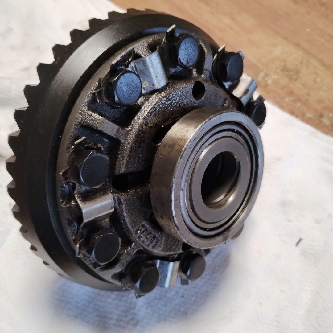 トヨタアルテッツァSxE10 純正トルセンLSDデフ - メルカリ