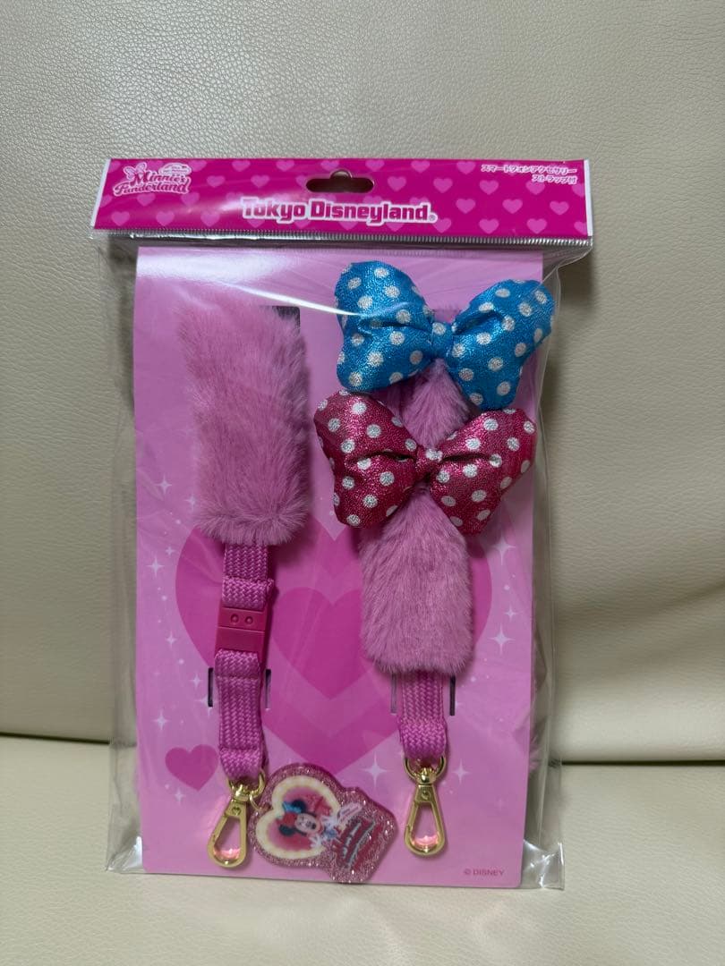 ディズニーパルパルーザ スマートフォンアクセサリーストラップ付き