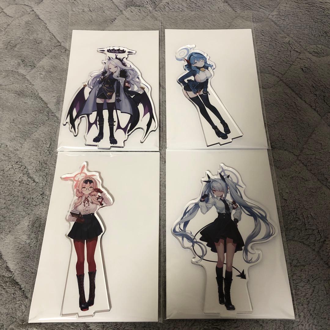 ゲヘナ風紀委員セット アクリルスタンドBIG ブルアカ ヴィレヴァン