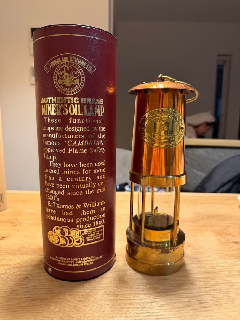 E.Thomas & Williams マイナーズランプ (Bronze) Amazon.co.jp: E.Thomas & Williams マイナーズランプ (Bronze