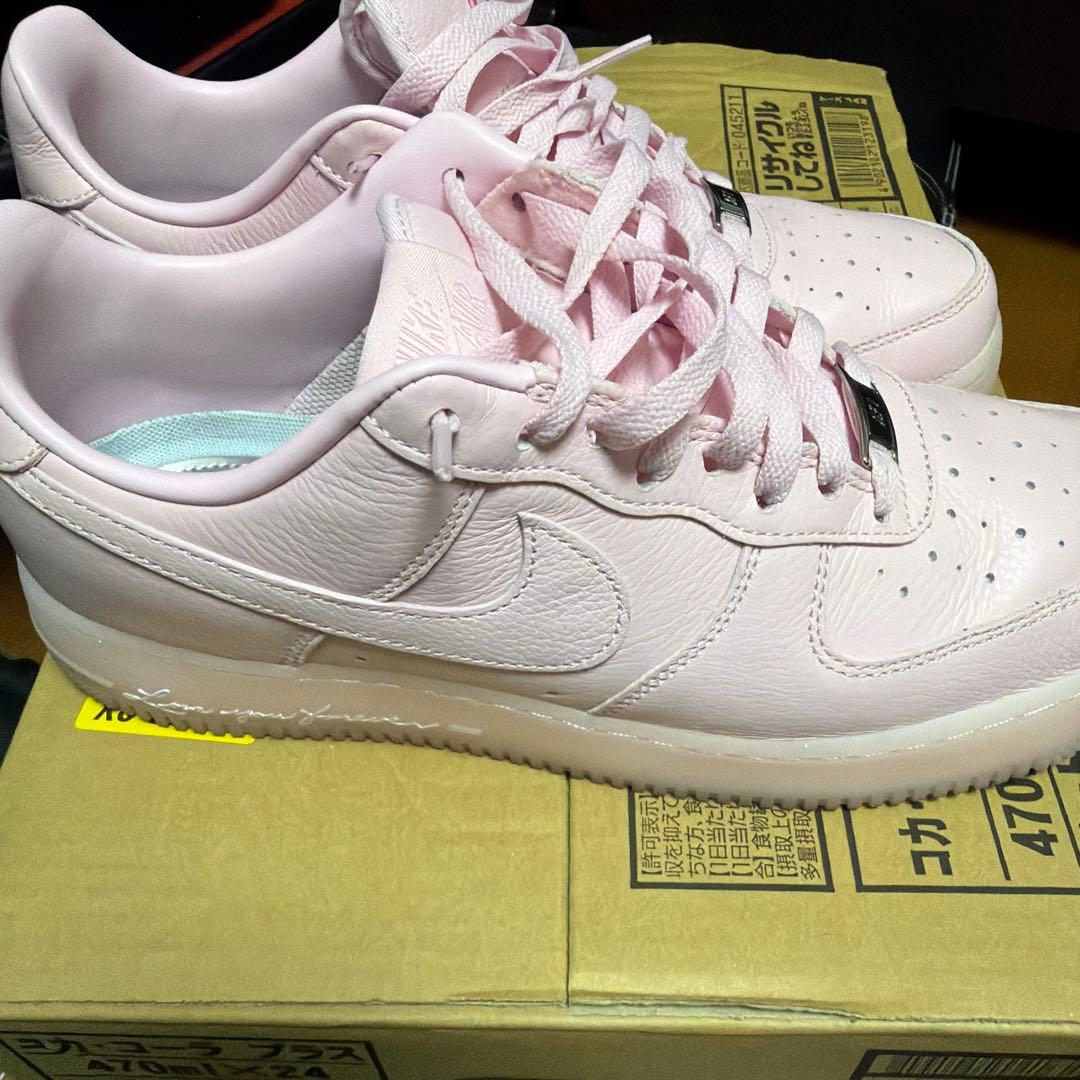 NIKEエアフォース　ノクタ レタリングロゴが素敵 Nike×Drake Wネーム NOCTA エアフォース1 (Nike