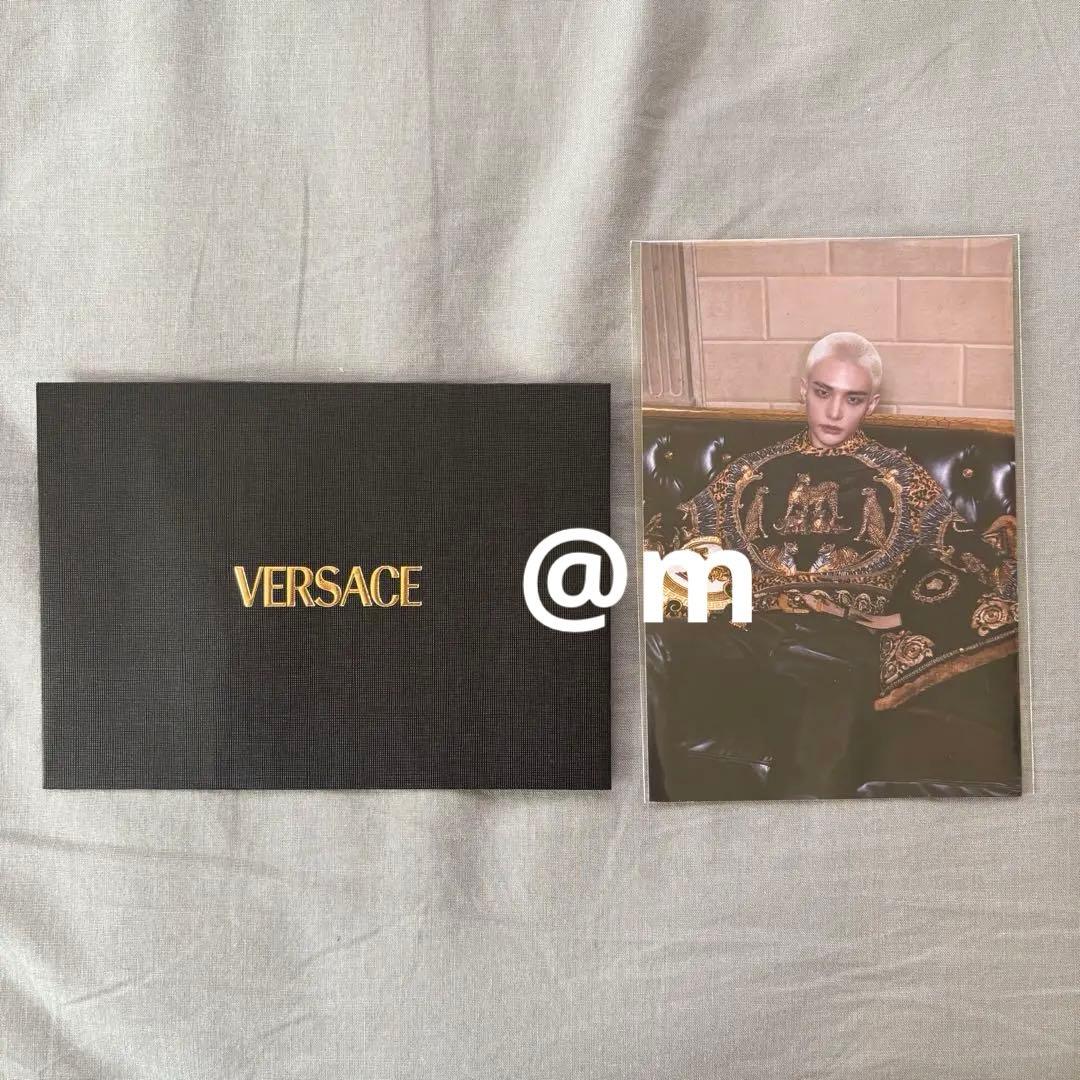 versace straykids hyunjin ヒョンジン ポストカード - メルカリ