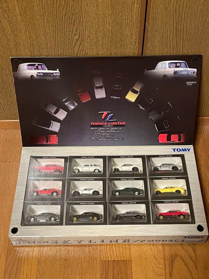 TOMY NISSAN SKYLINE 12 MODELS スカイライン