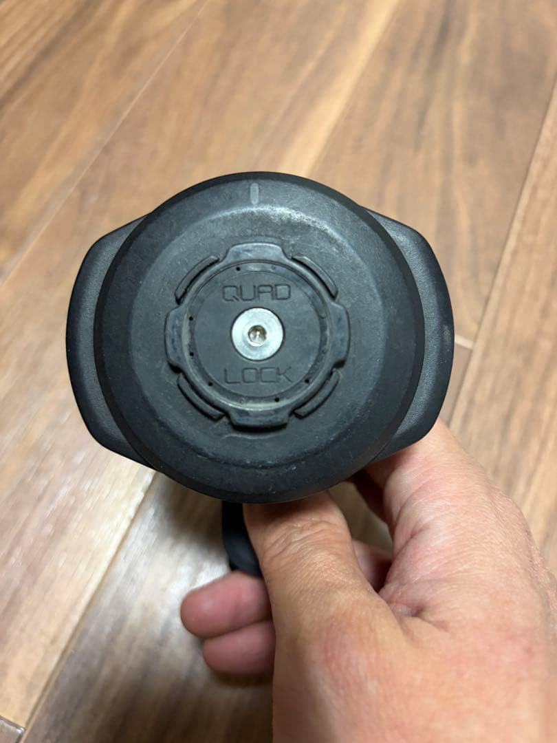 ワイヤレス充電ヘッド モーターサイクル用 クアッドロック QUAD LOCK ②