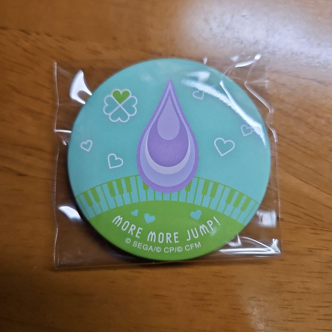 プロジェクトセカイ 日野森雫 MORE MORE JUMP! 缶バッジ - メルカリ
