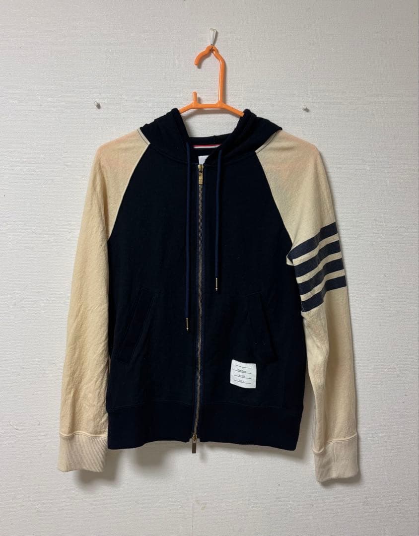 THOM BROWNE. NEW YORK ジャケット　ジップパーカー　サイズ