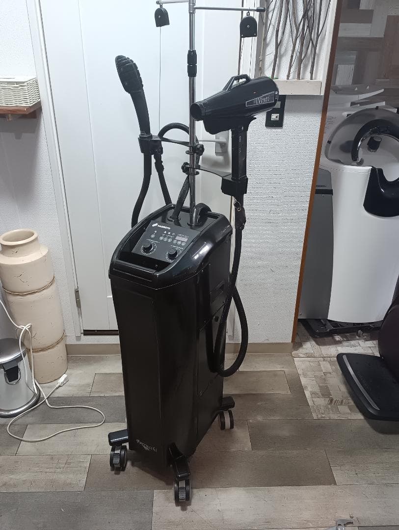 スネル美容室　パルッキーヴェンディ