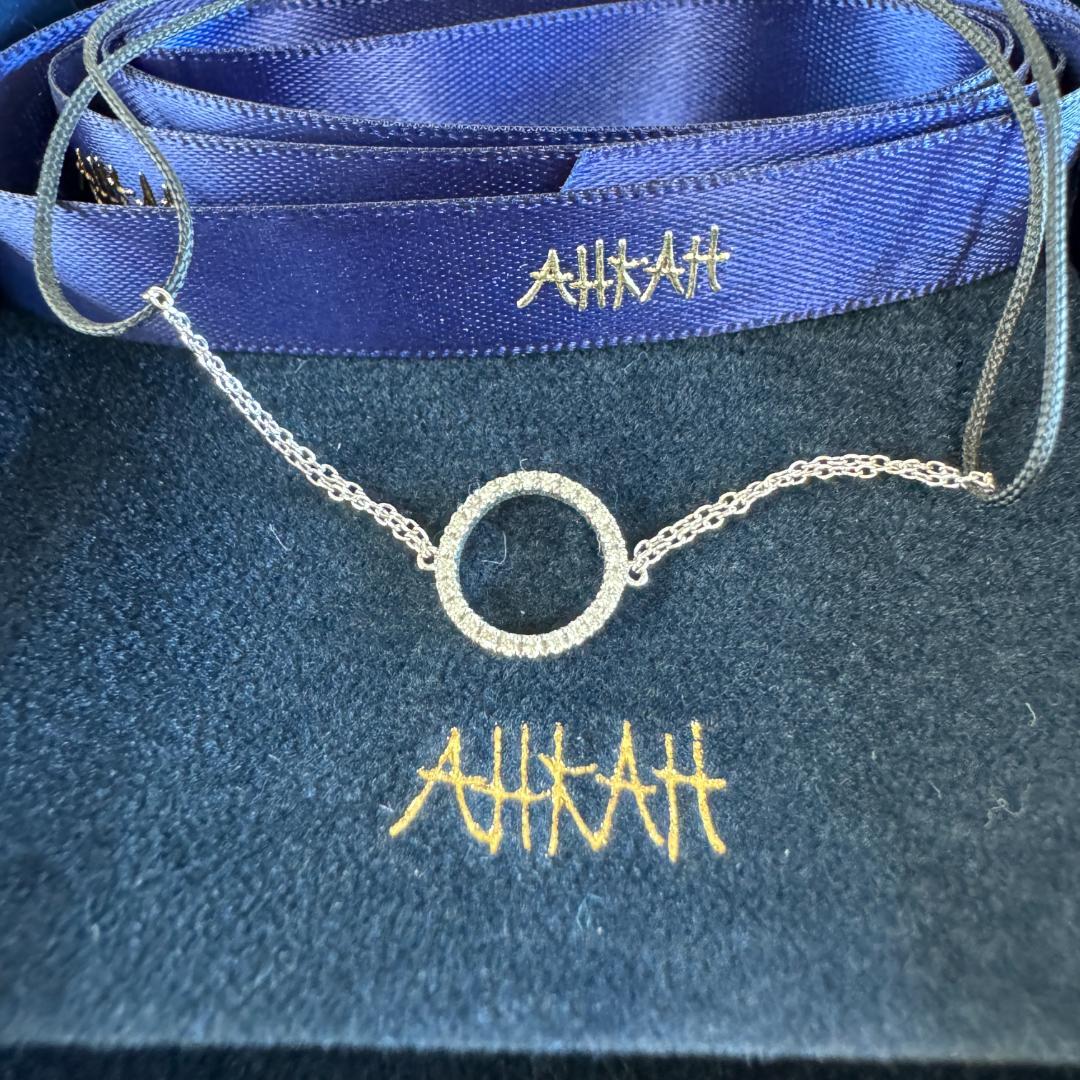 試着のみ ミスチル 桜井着 AHKAH ダイヤモンドブレスレット - メルカリ