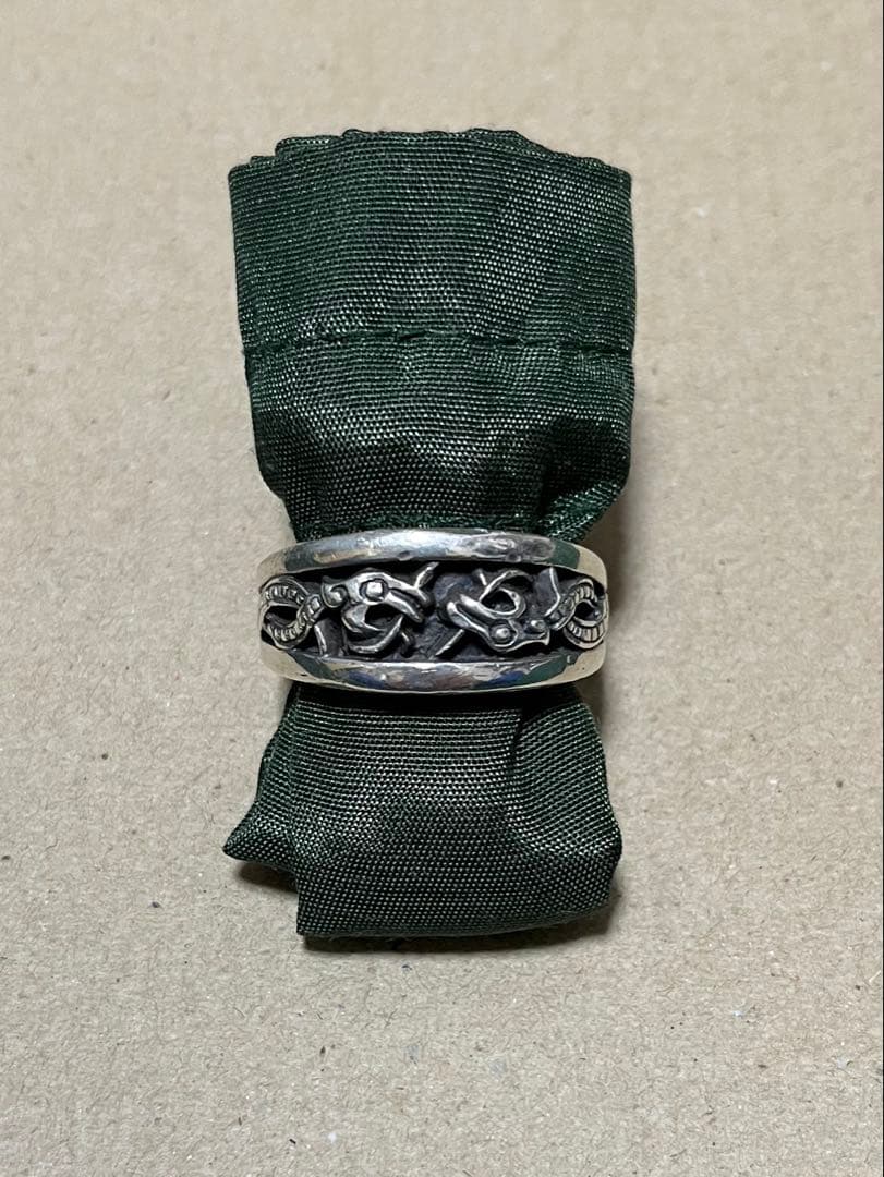 Chrome Hearts クロムハーツナローVリングケルティック