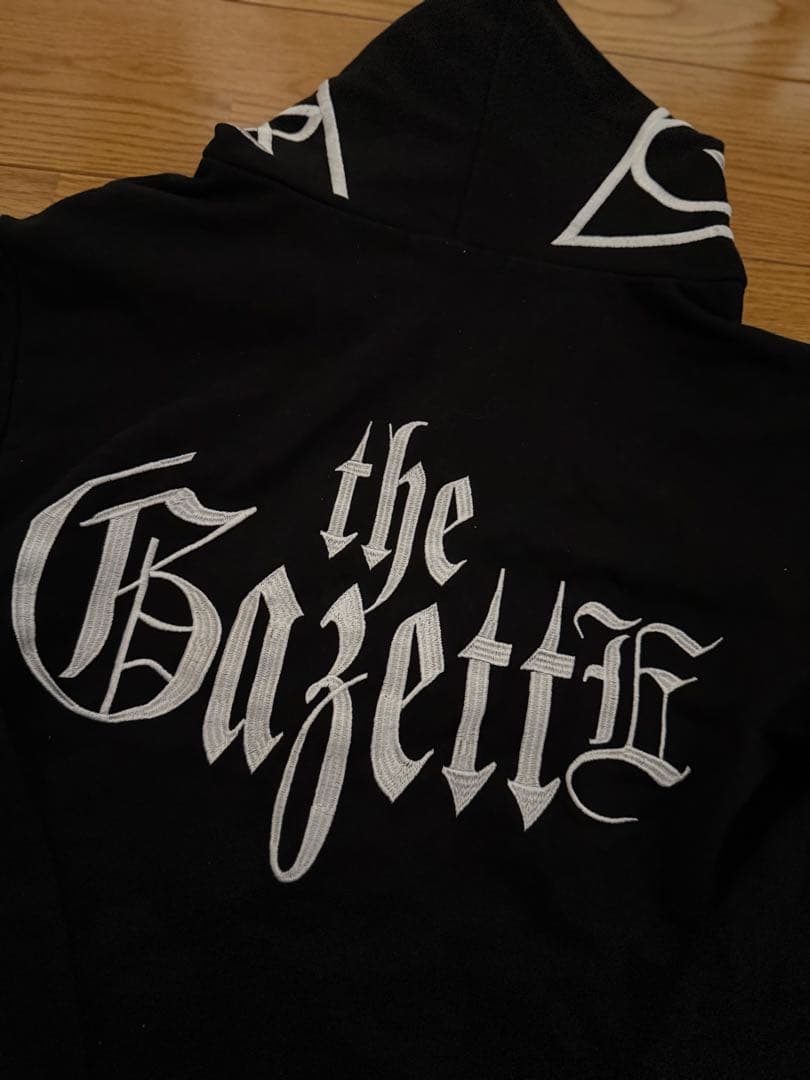 the GazettE 13周年 ロゴパーカー - メルカリ