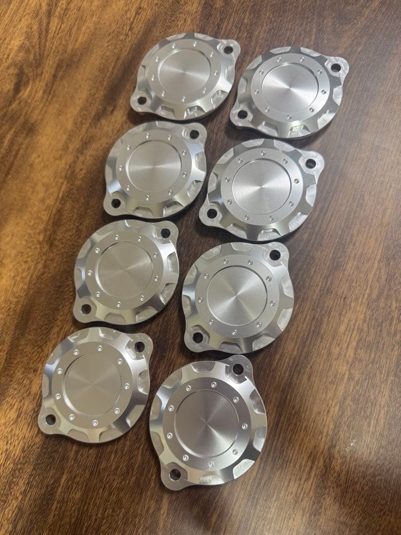 VMAX1700 カムカバー 8個 新品未使用！