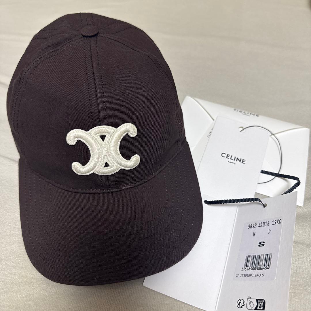 【再掲載】CELINE トリオンフ　キャップ　ダークブラウン