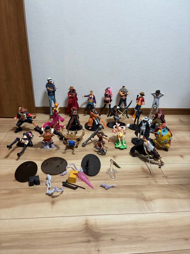 ワンピースフィギュア（当時新品）22点➕α