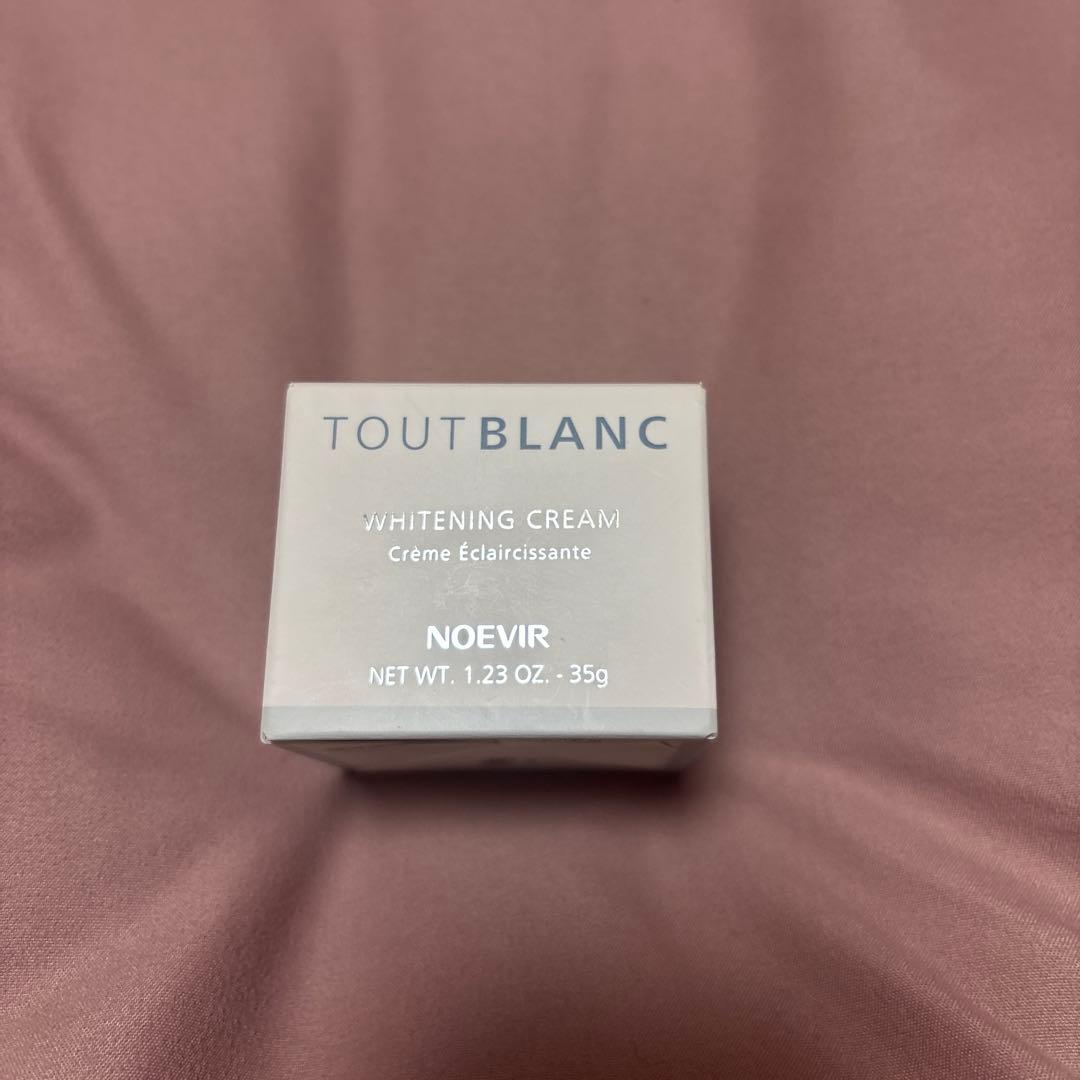 ノエビア　保湿クリーム　マッサージゲル ノエビア エクストラ 薬用クレンジングマッサージクリーム 120g