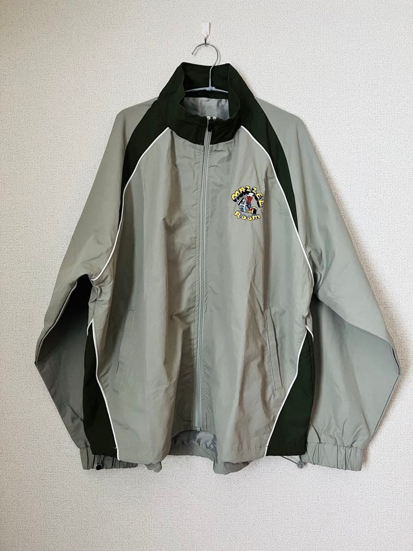 MAZZEL ROOM まぜべや トラックジャケット Mサイズ MAZZEL ROOM #まぜべや🛋️] #まぜべや2周年 記念コラボグッズ