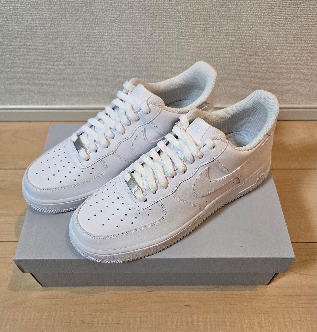 NIKE ナイキ エア フォース 1 ’07 メンズシューズ 27.5 cm ナイキ エア フォース 1 '07 WB メンズシューズ / Nike Air Force 1