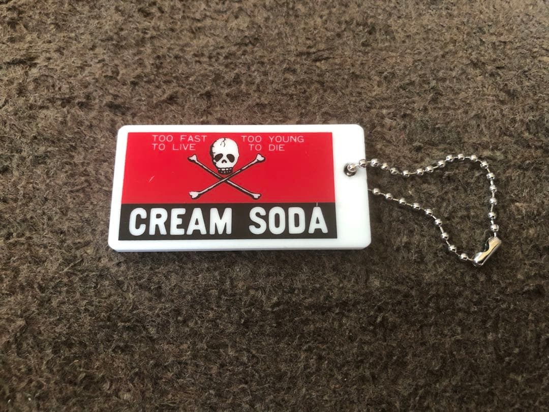 SALE クリームソーダ プラスチック プレート キーホルダー 当時物