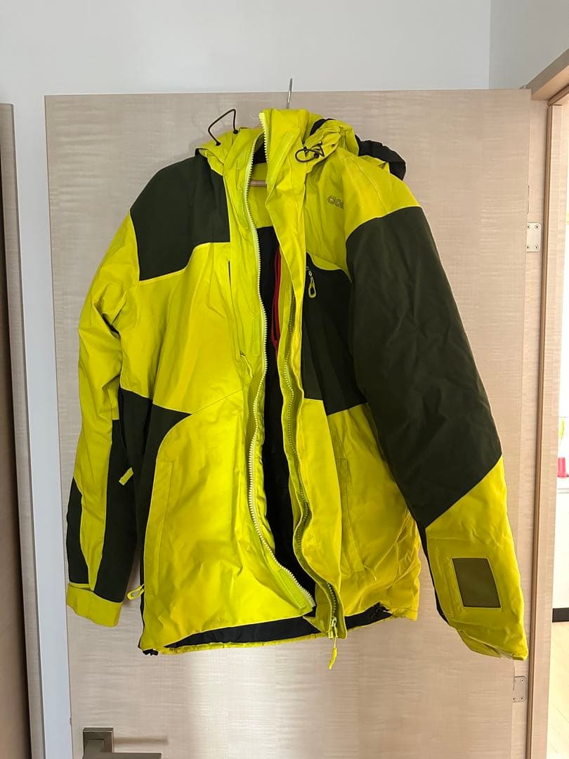 【美品】スノボウェア 登山ウェア