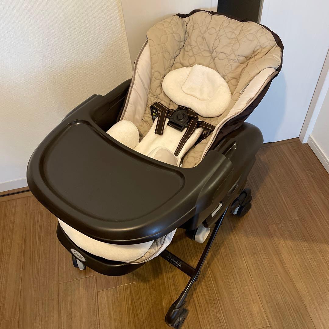 Combi コンビ ネムリラ オートスウィング　ハイローチェアー　明日まで価格 Combi コンビ ハイ＆ロー オートスウィングラック ネムリラ BEDi