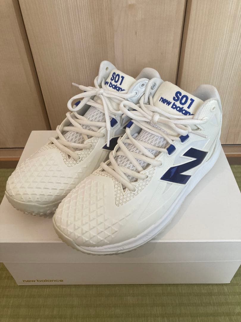 大谷翔平　ニューバランストレーニングシューズ