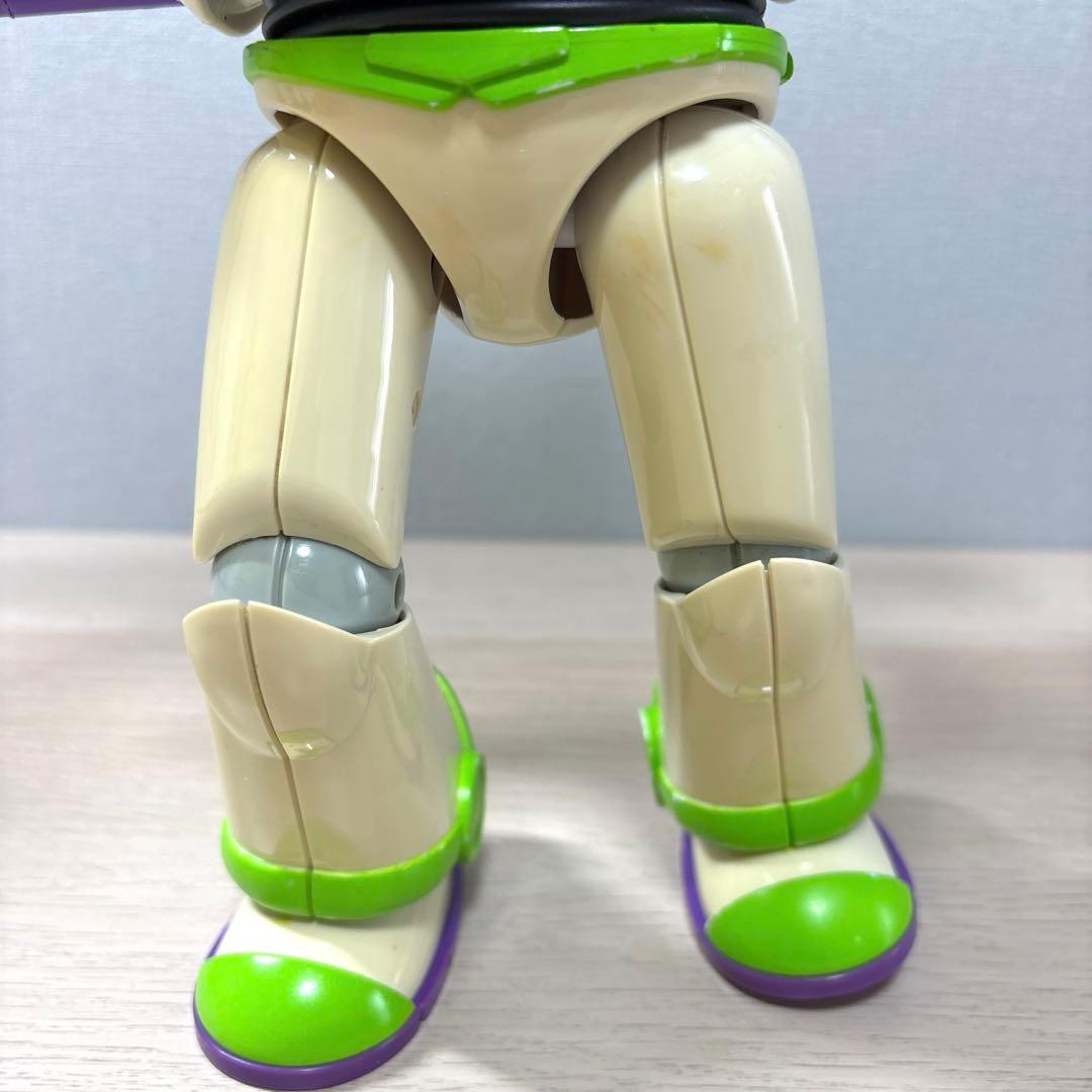 トイストーリー シグネチャーコレクション バズ・ライトイヤー 日本語