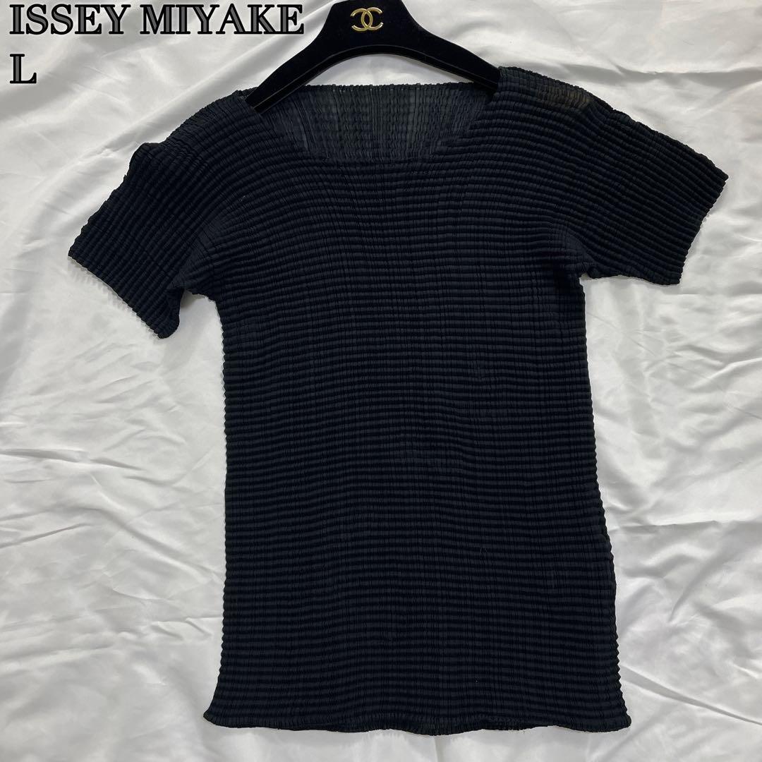 美品 ISSEY MIYAKE イッセイミヤケ トップスM　IM82-FJ504