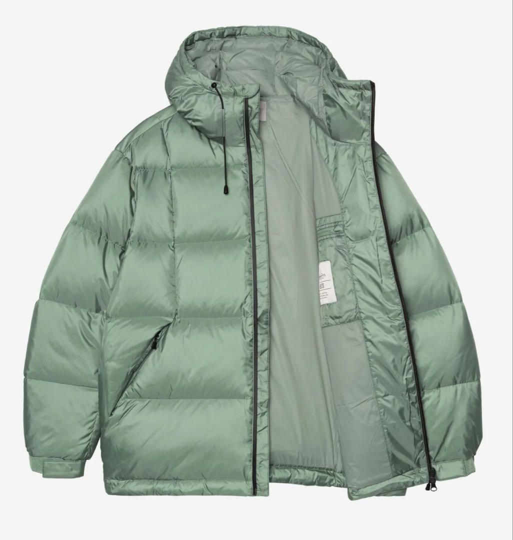 Carhartt フード付きダウンジャケット グリーン - メルカリ