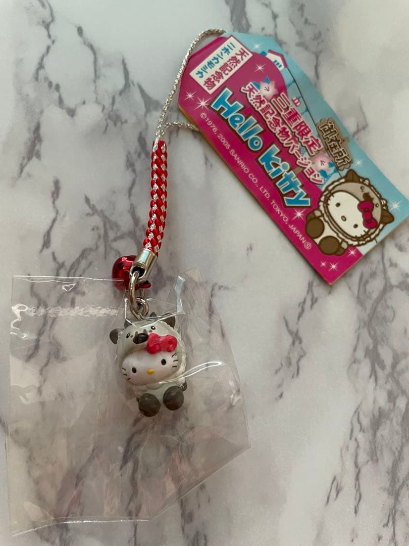 ご当地キティ 三重限定 ニホンカモシカ - メルカリ