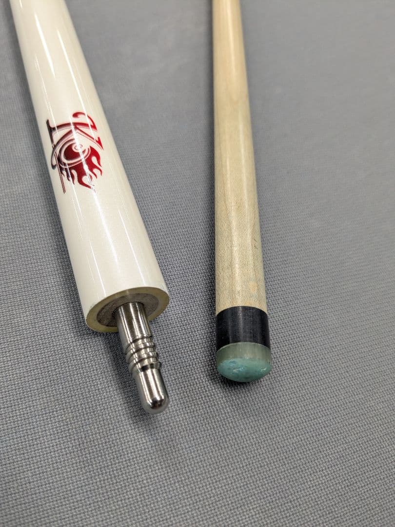 ビリヤード　　KOジャンプキュー