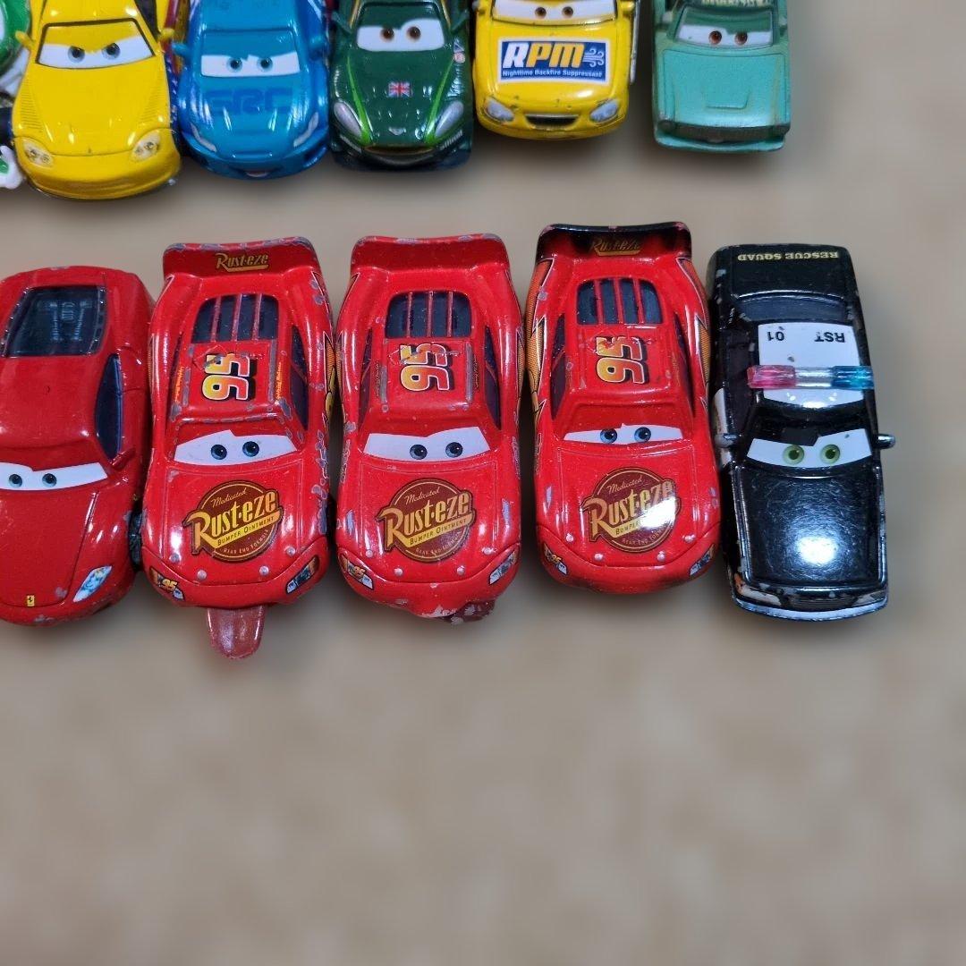 カーズマテル ファイナルラインの舌出しマックイーン ジャンプ舌出し